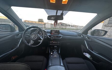 Mazda 6, 2017 год, 1 900 000 рублей, 10 фотография