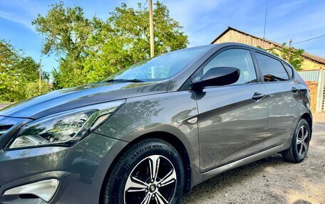 Hyundai Solaris II рестайлинг, 2014 год, 950 000 рублей, 9 фотография