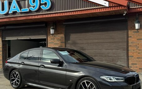 BMW 5 серия, 2023 год, 6 500 000 рублей, 3 фотография