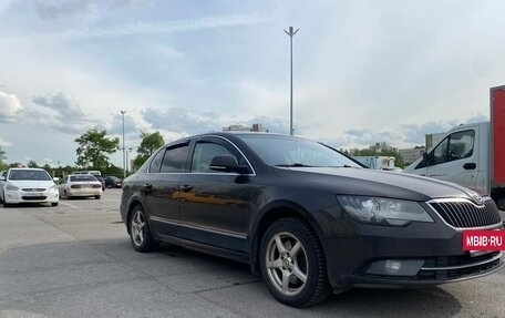 Skoda Superb III рестайлинг, 2013 год, 1 050 000 рублей, 4 фотография
