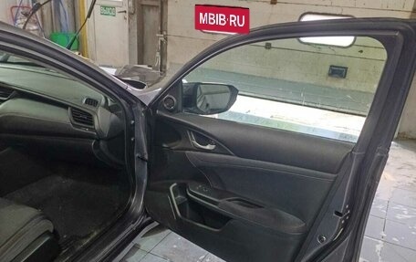 Honda Insight III, 2021 год, 2 600 000 рублей, 13 фотография