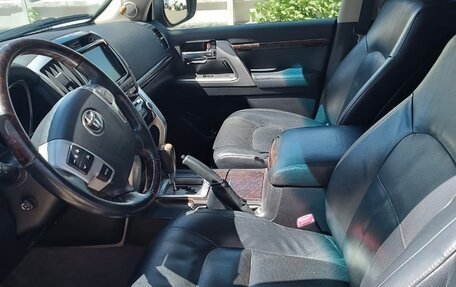 Toyota Land Cruiser 200, 2013 год, 3 750 000 рублей, 6 фотография