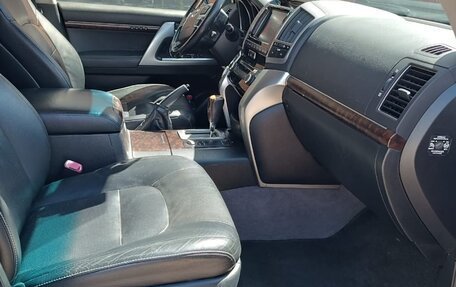 Toyota Land Cruiser 200, 2013 год, 3 750 000 рублей, 7 фотография