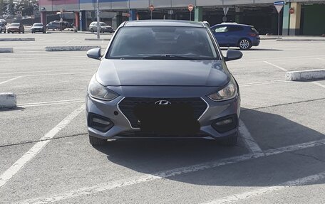 Hyundai Solaris II рестайлинг, 2017 год, 650 000 рублей, 6 фотография