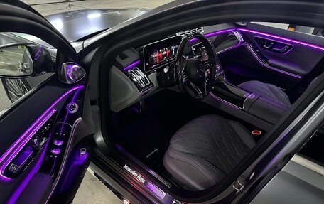 Mercedes-Benz S-Класс, 2023 год, 24 000 000 рублей, 5 фотография