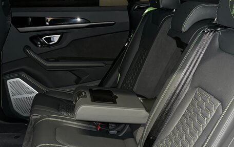 Lamborghini Urus I, 2023 год, 35 900 000 рублей, 18 фотография