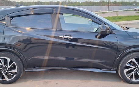 Honda Vezel, 2019 год, 2 390 000 рублей, 3 фотография