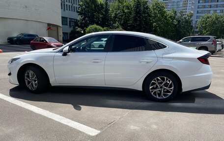 Hyundai Sonata VIII, 2020 год, 1 830 000 рублей, 6 фотография