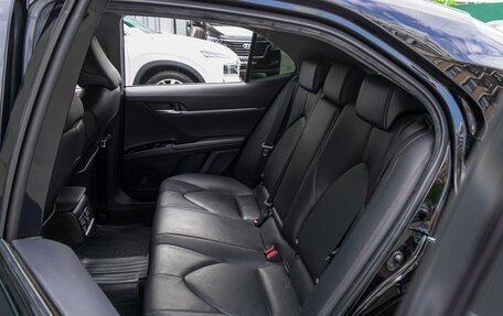 Toyota Camry, 2019 год, 3 150 000 рублей, 9 фотография