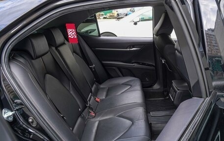 Toyota Camry, 2019 год, 3 150 000 рублей, 7 фотография