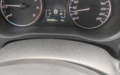 Mitsubishi Outlander III рестайлинг 3, 2014 год, 1 599 999 рублей, 2 фотография