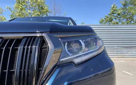 Toyota Land Cruiser Prado 150 рестайлинг 2, 2022 год, 8 300 000 рублей, 33 фотография
