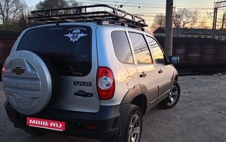 Chevrolet Niva I рестайлинг, 2012 год, 649 999 рублей, 3 фотография