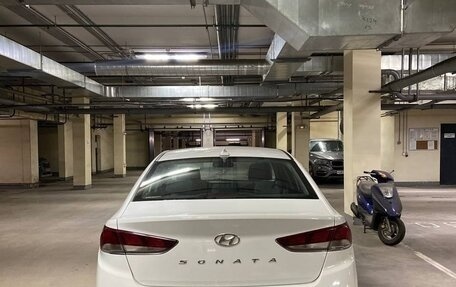 Hyundai Sonata VII, 2017 год, 1 240 000 рублей, 2 фотография