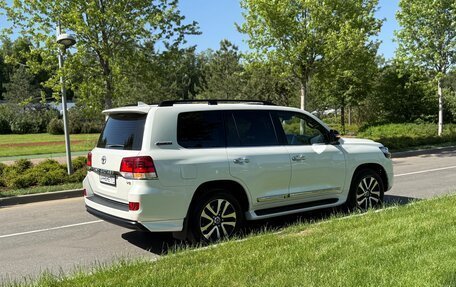 Toyota Land Cruiser 200, 2018 год, 8 000 000 рублей, 5 фотография