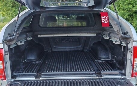 Nissan Navara (Frontier), 2011 год, 2 200 000 рублей, 6 фотография