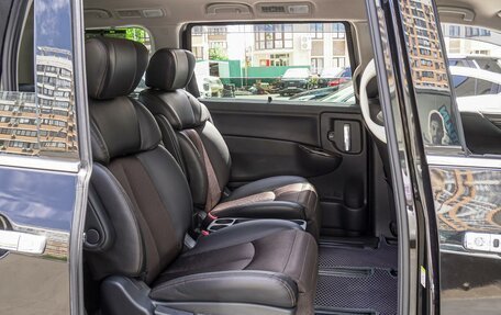 Nissan Elgrand III, 2017 год, 2 650 000 рублей, 10 фотография