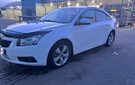 Chevrolet Cruze II, 2010 год, 650 000 рублей, 11 фотография