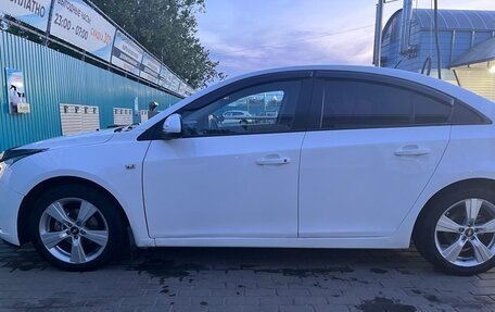 Chevrolet Cruze II, 2010 год, 650 000 рублей, 12 фотография