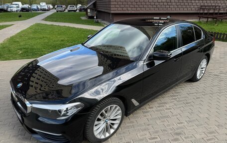 BMW 5 серия, 2019 год, 2 800 000 рублей, 26 фотография