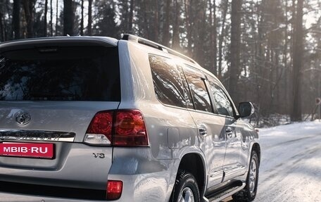 Toyota Land Cruiser 200, 2015 год, 5 500 000 рублей, 6 фотография