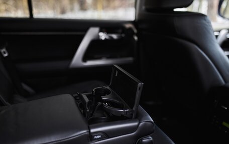 Toyota Land Cruiser 200, 2015 год, 5 500 000 рублей, 29 фотография