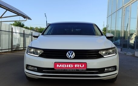 Volkswagen Passat B8 рестайлинг, 2016 год, 1 990 000 рублей, 1 фотография