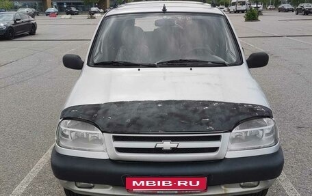 Chevrolet Niva I рестайлинг, 2004 год, 300 000 рублей, 8 фотография
