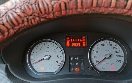 Renault Logan I, 2012 год, 250 000 рублей, 12 фотография
