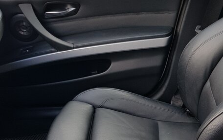 BMW 3 серия, 2009 год, 1 850 000 рублей, 25 фотография
