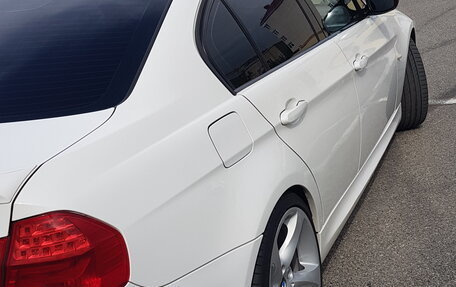 BMW 3 серия, 2009 год, 1 850 000 рублей, 13 фотография