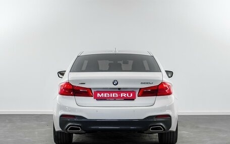 BMW 5 серия, 2017 год, 3 799 000 рублей, 4 фотография
