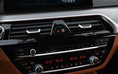 BMW 5 серия, 2017 год, 3 799 000 рублей, 22 фотография