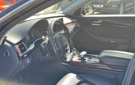 Audi A8, 2011 год, 1 399 000 рублей, 13 фотография