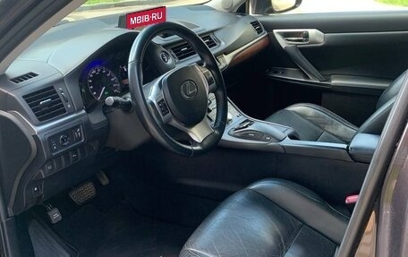Lexus CT I рестайлинг, 2011 год, 1 675 000 рублей, 10 фотография