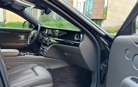Rolls-Royce Ghost Series II рестайлинг, 2022 год, 36 000 000 рублей, 27 фотография