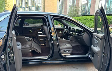 Rolls-Royce Ghost Series II рестайлинг, 2022 год, 36 000 000 рублей, 25 фотография