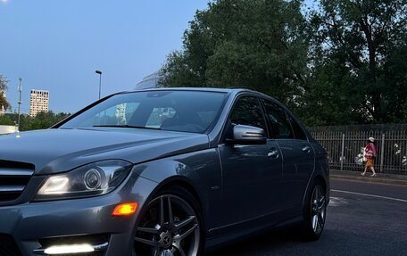Mercedes-Benz C-Класс, 2012 год, 1 900 000 рублей, 5 фотография