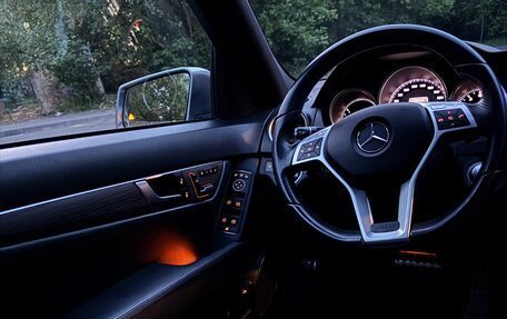 Mercedes-Benz C-Класс, 2012 год, 1 900 000 рублей, 7 фотография
