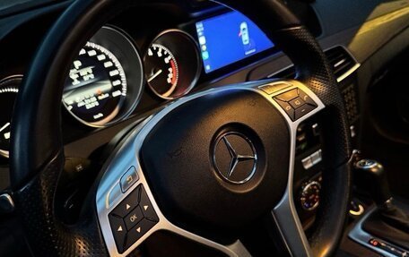 Mercedes-Benz C-Класс, 2012 год, 1 900 000 рублей, 8 фотография