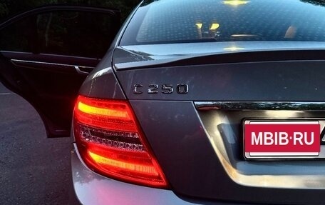 Mercedes-Benz C-Класс, 2012 год, 1 900 000 рублей, 11 фотография