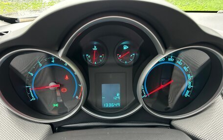Chevrolet Cruze II, 2014 год, 900 000 рублей, 8 фотография