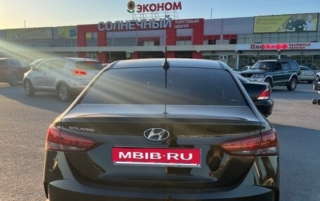 Hyundai Solaris II рестайлинг, 2021 год, 1 390 000 рублей, 5 фотография
