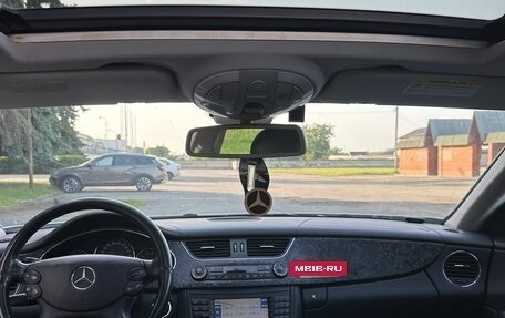 Mercedes-Benz CLS, 2005 год, 1 900 000 рублей, 10 фотография
