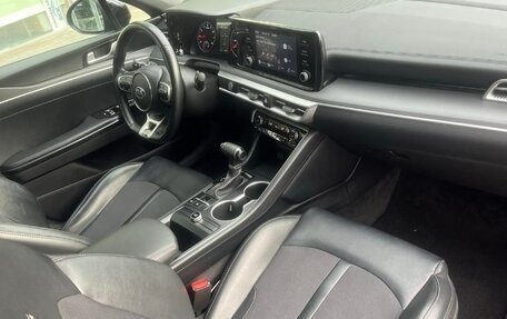 KIA K5, 2021 год, 2 250 000 рублей, 2 фотография