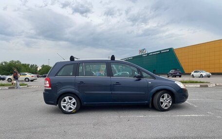 Opel Zafira B, 2008 год, 560 000 рублей, 8 фотография