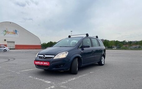 Opel Zafira B, 2008 год, 560 000 рублей, 3 фотография