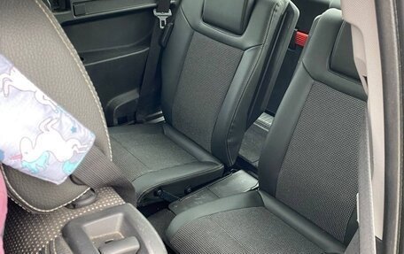 Opel Zafira B, 2008 год, 560 000 рублей, 17 фотография