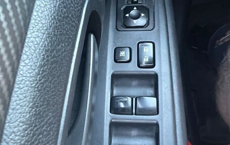 Mitsubishi Outlander III рестайлинг 3, 2012 год, 1 120 000 рублей, 10 фотография