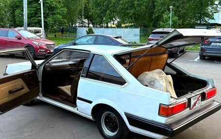 Toyota Carina, 1984 год, 525 000 рублей, 16 фотография
